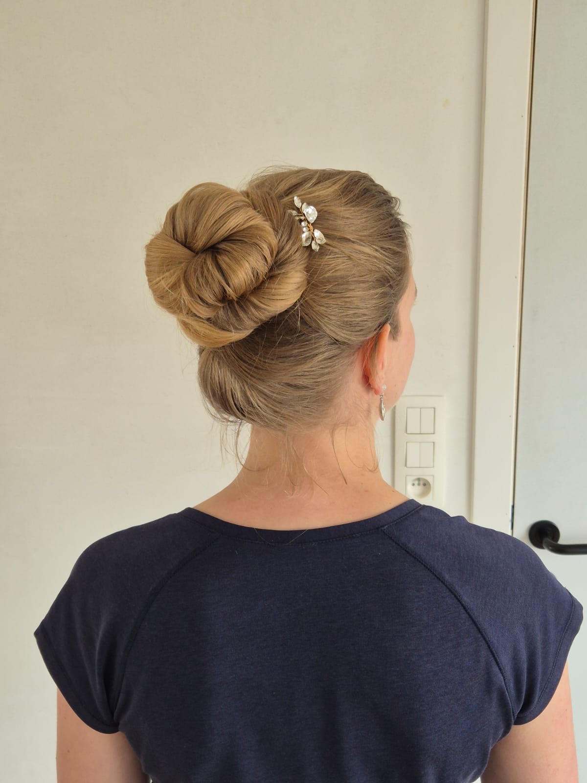 Half-up bun, lang haar, pampas gras